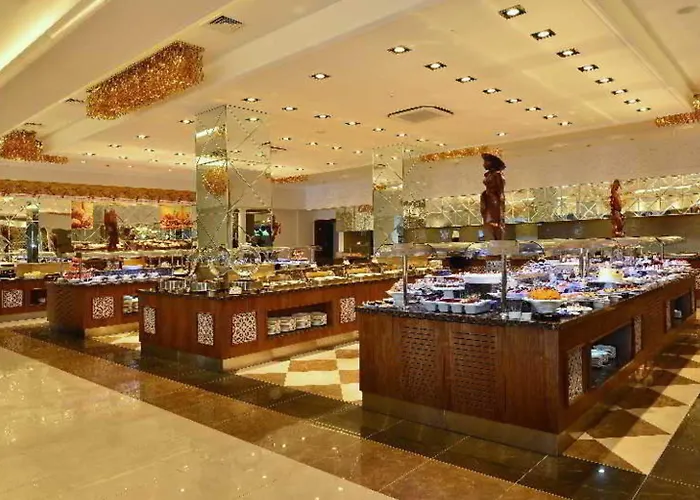 Crown Serenity Ultra 酒店 锡德