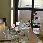 Hotel Crown Serenity Ultra Side