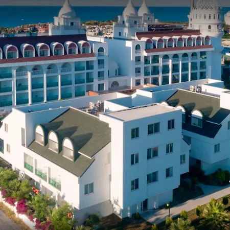 ホテル Crown Serenity Ultra 5*