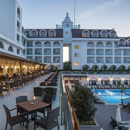 ホテル Crown Serenity Ultra