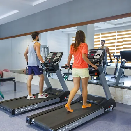 Crown Serenity Ultra ホテル シダ