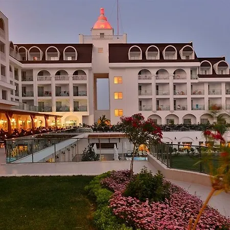 Hotel Crown Serenity Ultra 5*