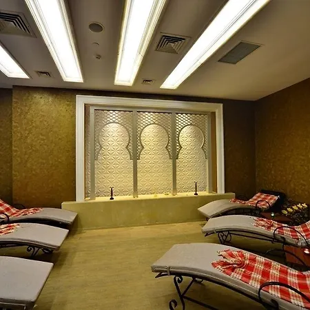 Crown Serenity Ultra 5* Side