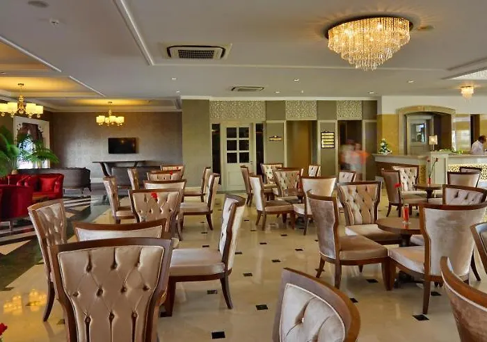 Crown Serenity Ultra Ξενοδοχείο