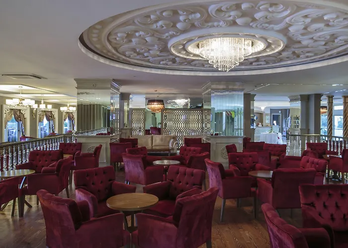 Crown Serenity Ultra Hotell 5*