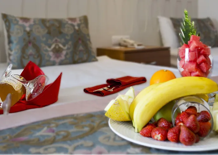 Crown Serenity Ultra Hotell