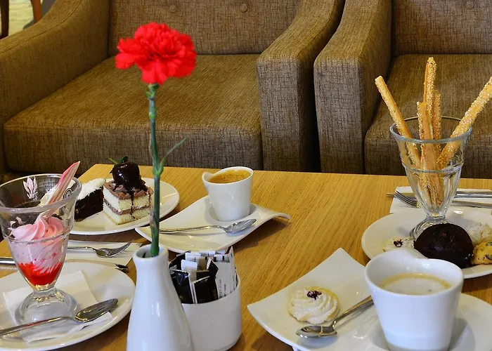 Crown Serenity Ultra Hotell