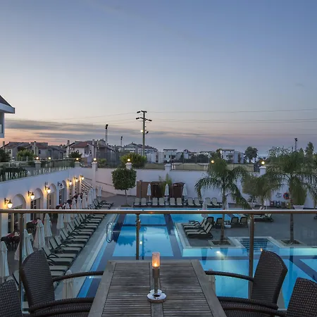 Hotel Crown Serenity Ultra 5*