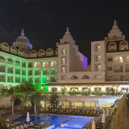 Crown Serenity Ultra 5* Sidé