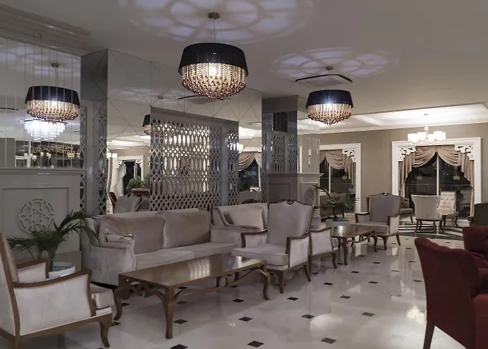 Crown Serenity Ultra 5* سيدي