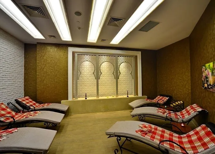 Crown Serenity Ultra 5* سيدي