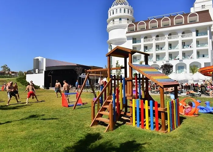 فندق Crown Serenity Ultra سيدي