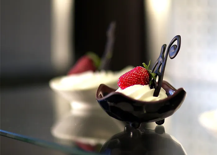 Crown Serenity Ultra سيدي