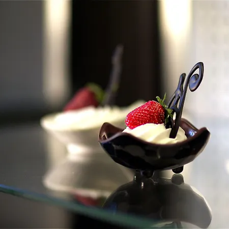 Crown Serenity Ultra سيدي