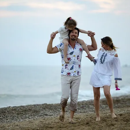 Crown Serenity Ultra فندق